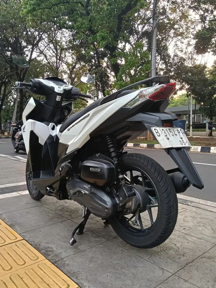 DIJUAL CASH HONDA VARIO 150 LED OLD THN 2018 PJK OFF 1X SIAP PAKAI