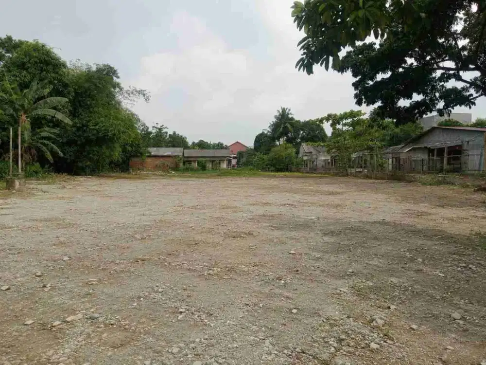 Disewakan Lahan Strategis cocok buat berbagai macam usaha di. jl Raya Setu bantar gebang Bekasi
