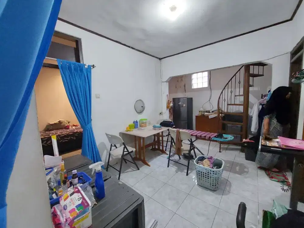 Rumah Terawat Margahayu Kencana, Manglid Sayap Taman Kopo Indah