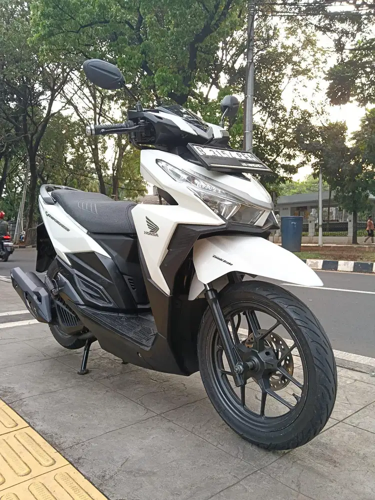 DIJUAL CASH HONDA VARIO 150 LED OLD THN 2018 PJK OFF 1X SIAP PAKAI
