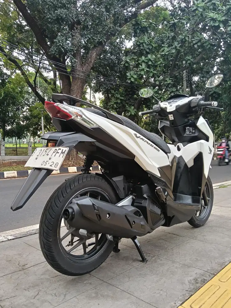 DIJUAL CASH HONDA VARIO 150 LED OLD THN 2018 PJK OFF 1X SIAP PAKAI