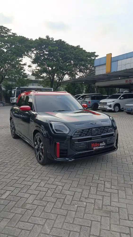 Mini Cooper Countryman JCW all4 2025/2026 km 800 perak