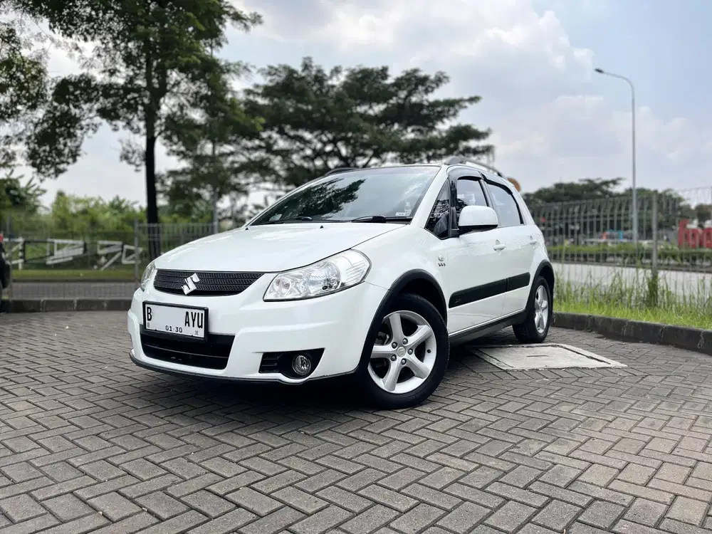 SUZUKI Sx4 X-Over mt 2009
