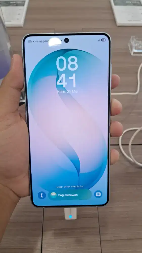Samsung Galaxy S26+