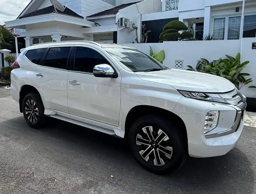 Pajero Dakar 4x2 AT 2021