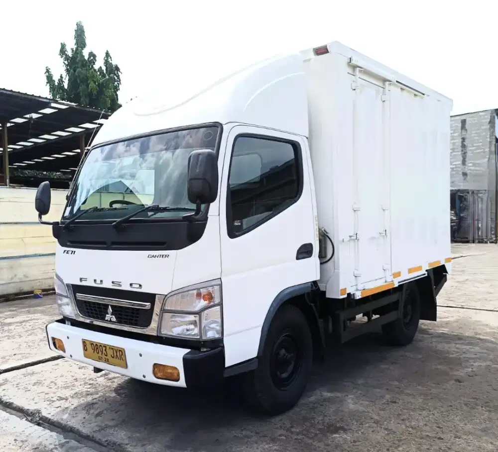 CDE Mitsubishi coltdiesel canter engkel FE 71 box besi 2023 bok fe71