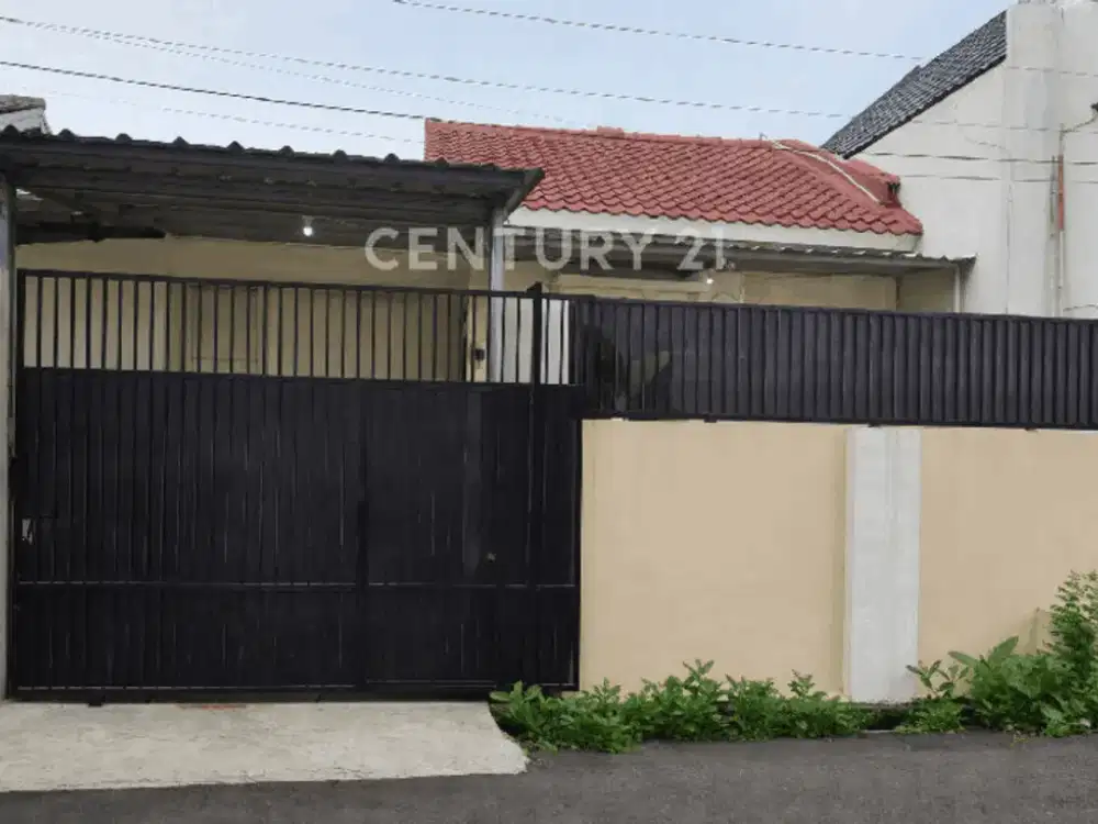 Rumah Di Villa Dago Pamulang 2KT 1KM Hadap Lapangan