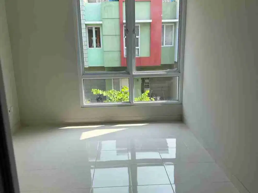 DIJUAL RUMAH READY UNIT HARGA MURAH DI BAWAH PASAR DI GADING SERPONG