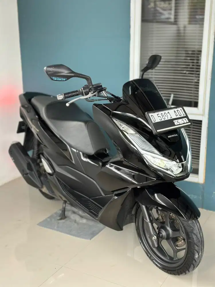 HONDA PCX 2021 ABS HITAM!! MULUS LOW KM!!