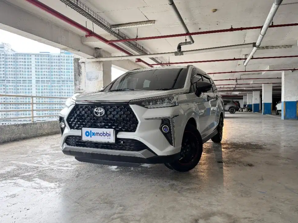AVANZA 1.5 NEW VELOZ Q CVT 2022 (YAH)
