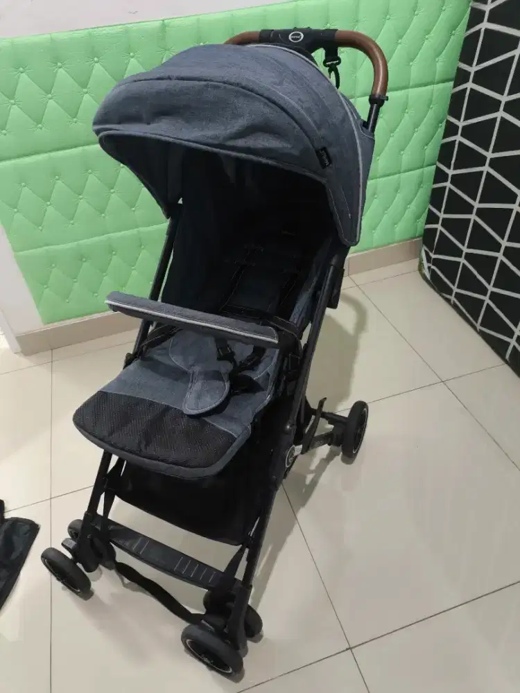 Stroller BabyElle Matrix (Sangat Mudah Dilipat)