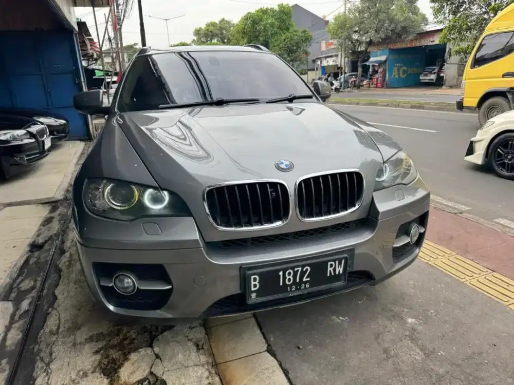 Bmw X6 th 2011 AT siap pakai