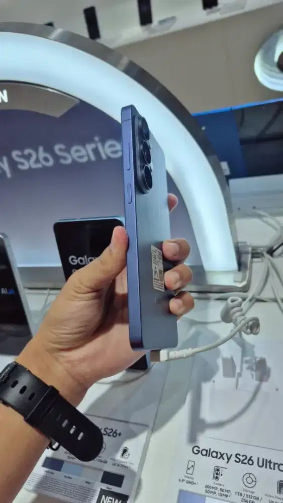SAMSUNG GALXI S26+