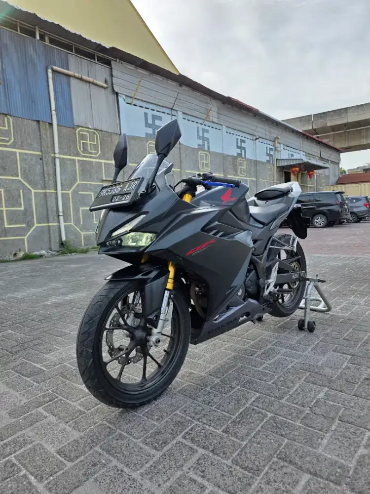Honda CBR 150RR Hitam 2021