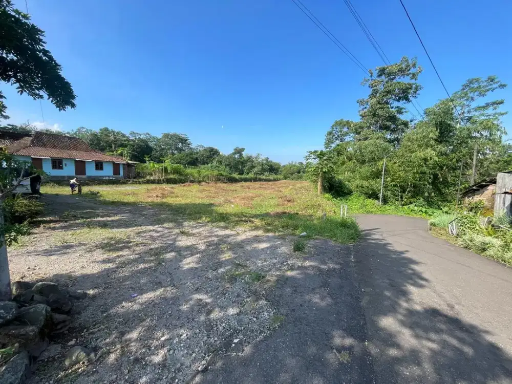 Tanah SHM Jl Kaliurang Jogja Dekat Kampus UII