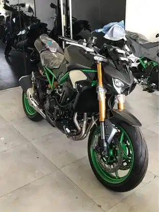KAWASAKI Z900 SE 2026 BRAND NEW
