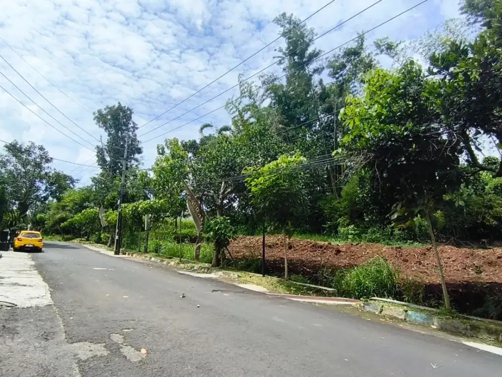 Tanah Prospektif untuk Investasi, Cocok Guest House dan Rumah Kost