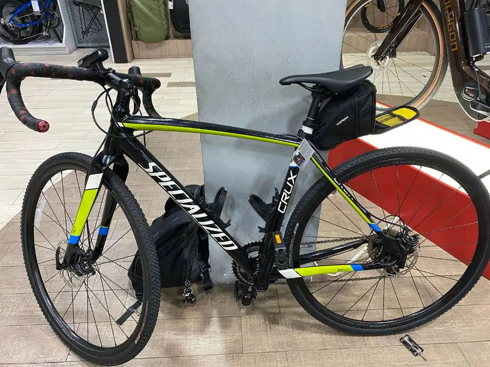 SPECIALIZED CRUX SPORT E5
