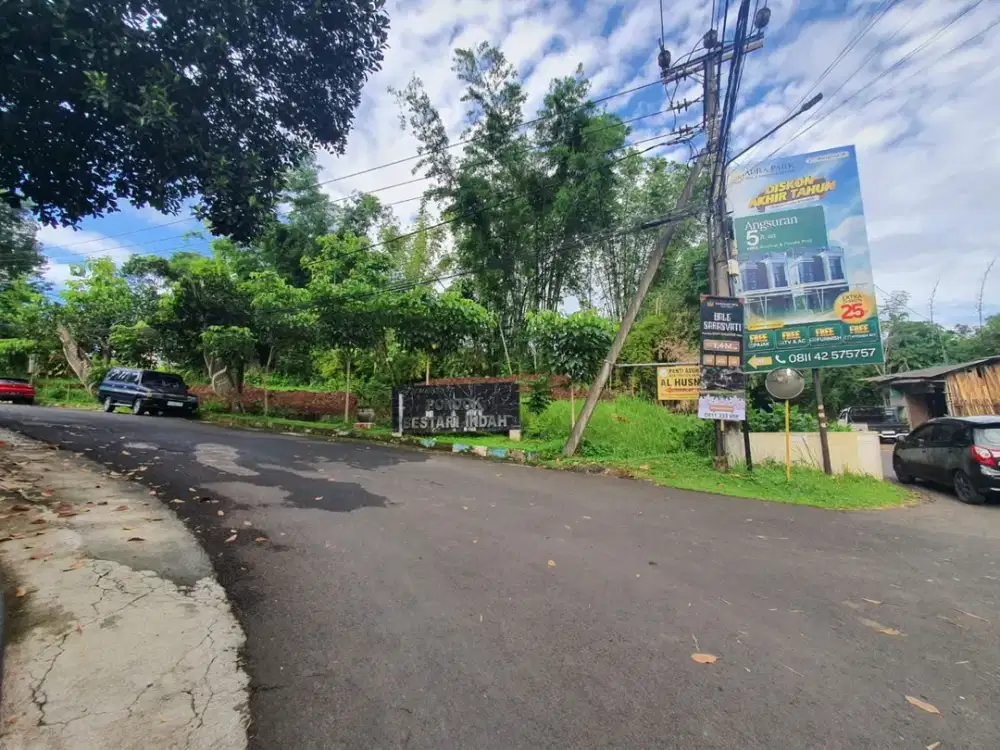 Tanah Poros Jalan Ramai, Dekat Sekolah Internasional & Fasilitas Umum