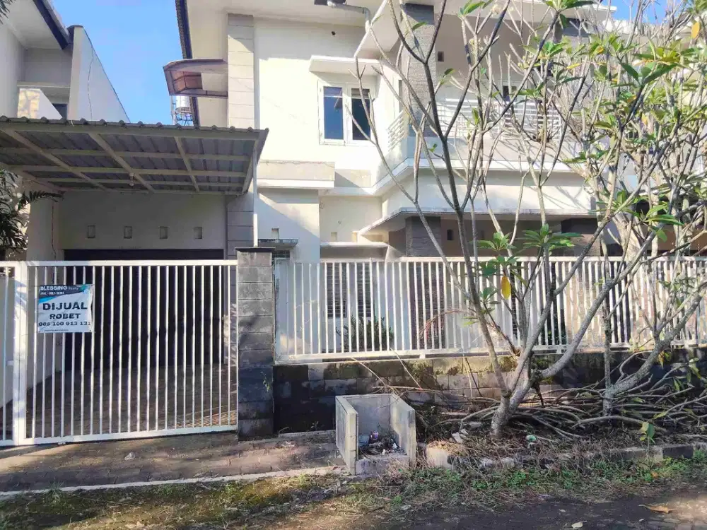 Dijual rumah kawasan elite jember