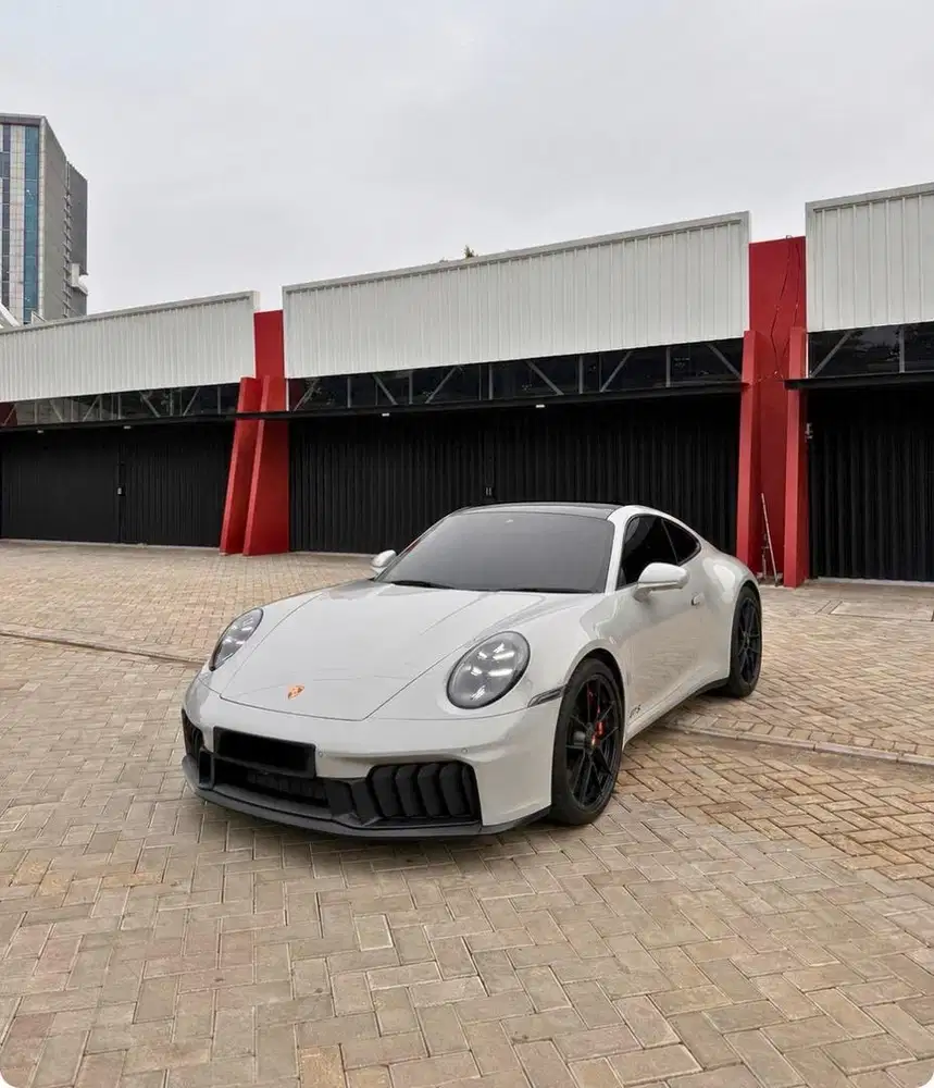 PORSCHE 911 ( 922 ) Carrera GTS T- Hybrid