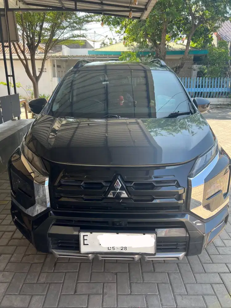 [DIJUAL] XPANDER CROSS PREMIUM PACKAGE 2023 AT - ABU-ABU