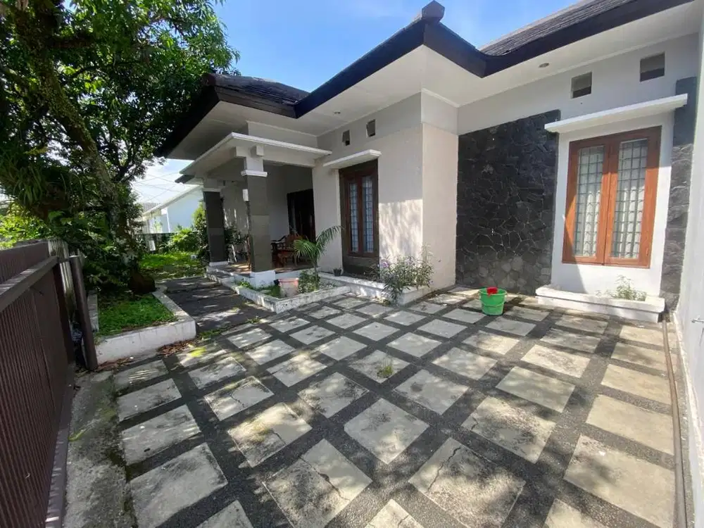 Dijual Rumah di Daerah Turangga Bandung Siap Huni