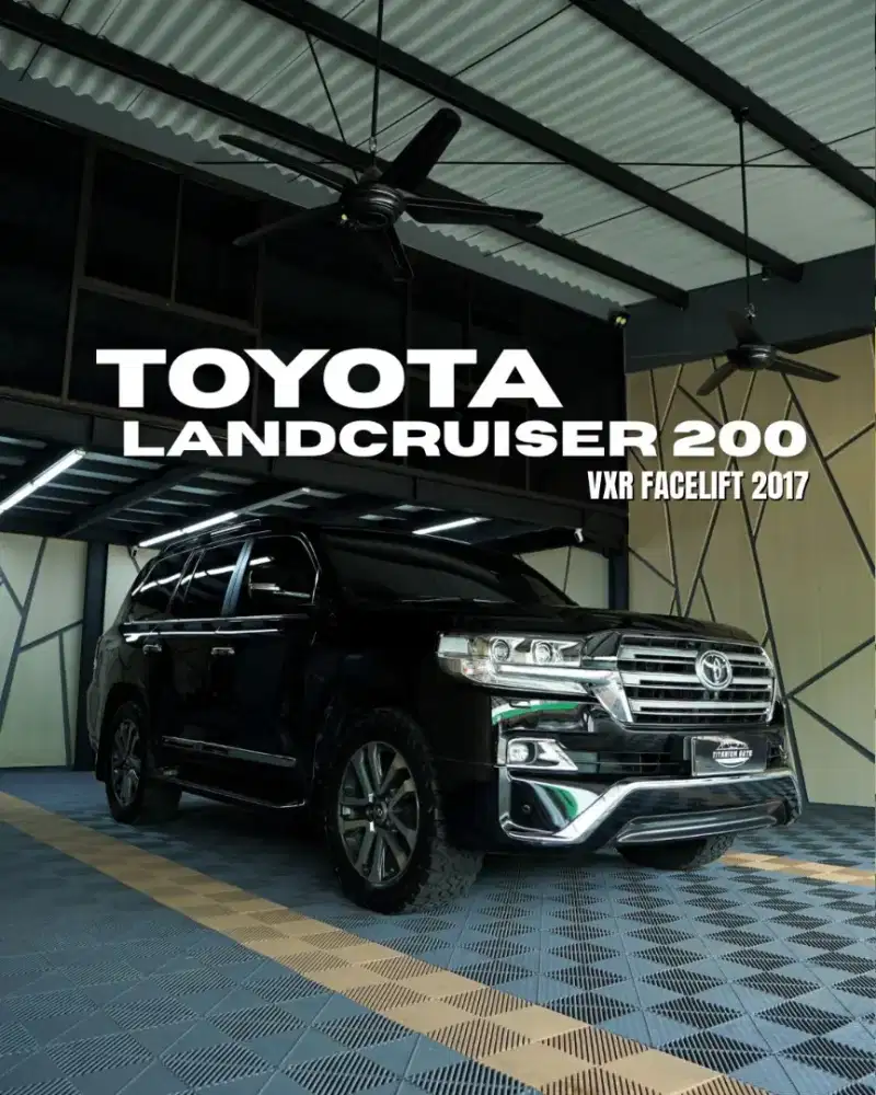 Toyota Landcruiser VXR 200 AT 2017 Facelift