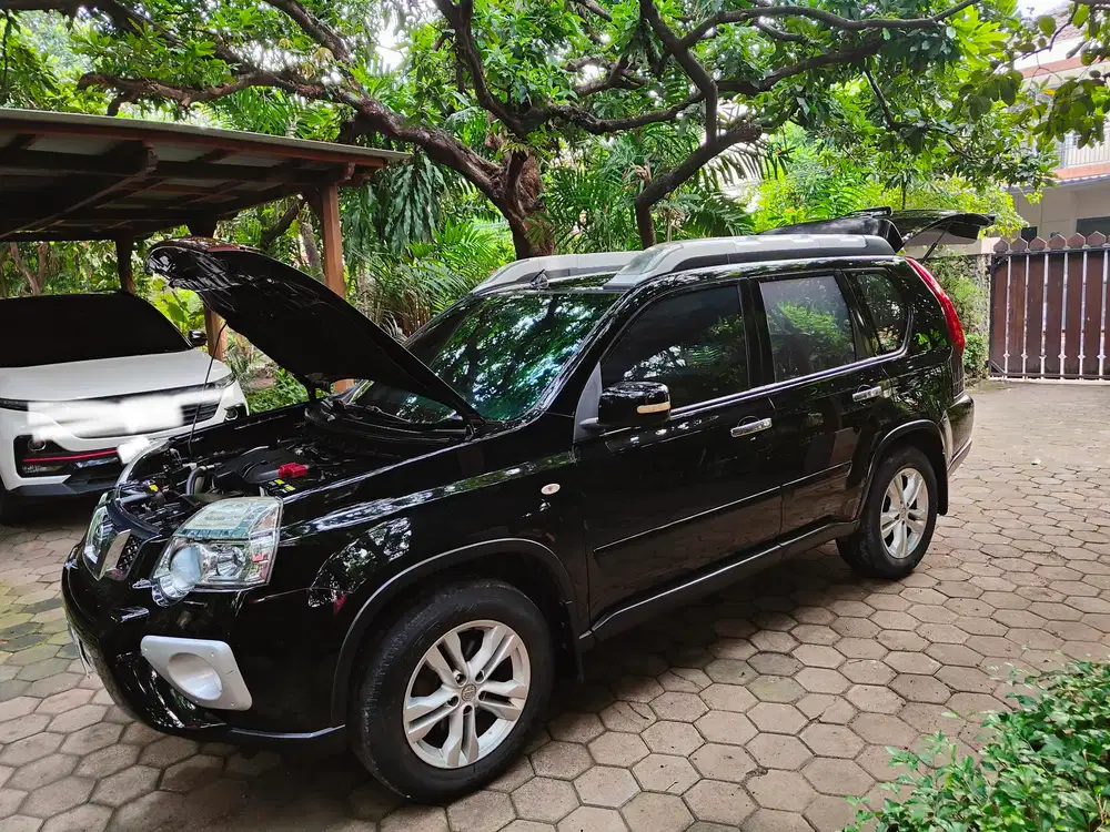 Nissan X-Trail 2012 Bensin