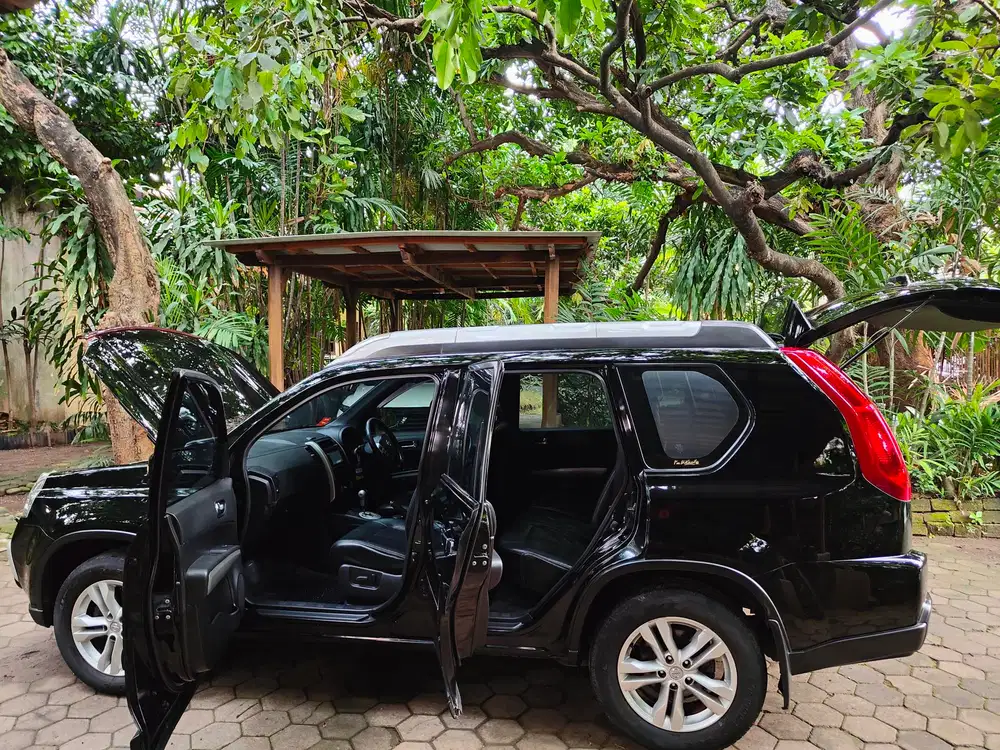 Nissan X-Trail 2012 Bensin