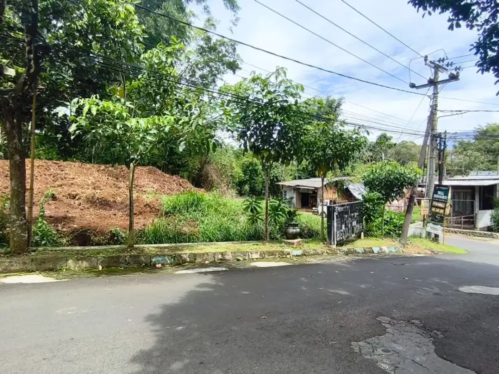 Tanah Lokasi Favorit, Poros Jalan dan Dekat Sekolah Internasional