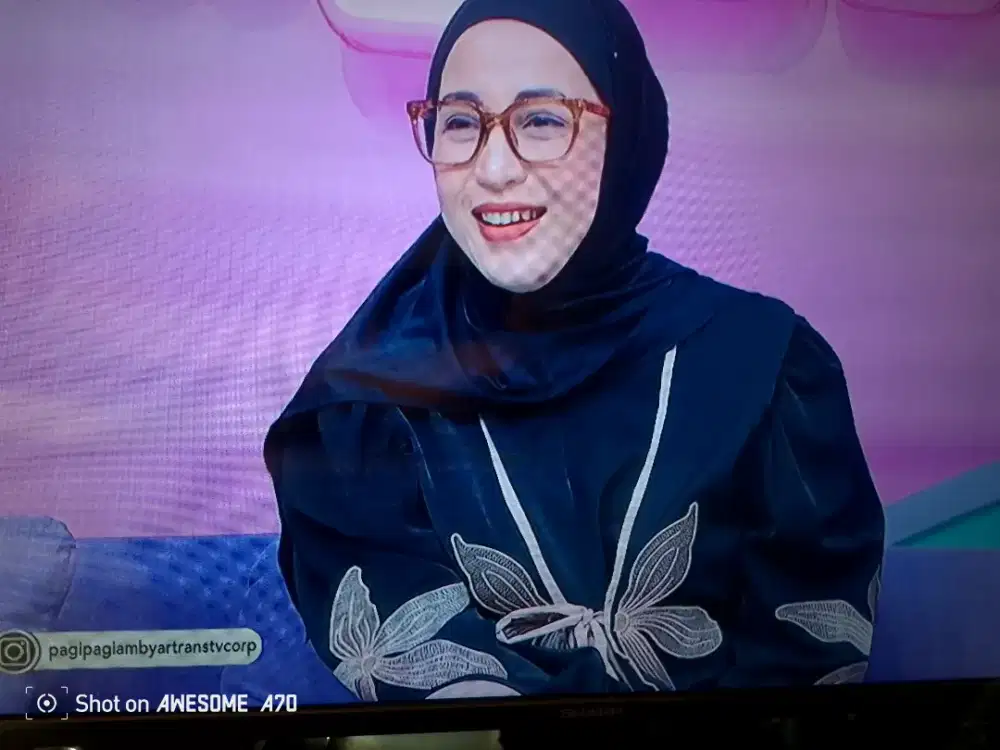 TV LED SHARP AQUOS 32 Support MHL untuk hp android