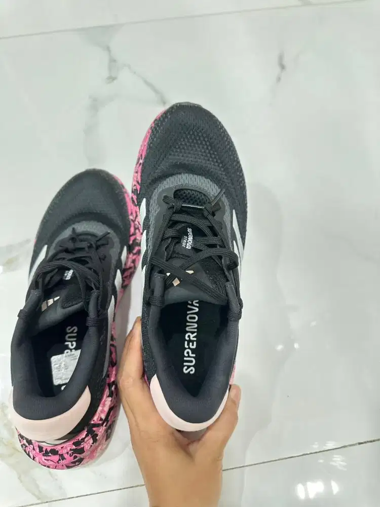 Adidas Women Supernova (original)