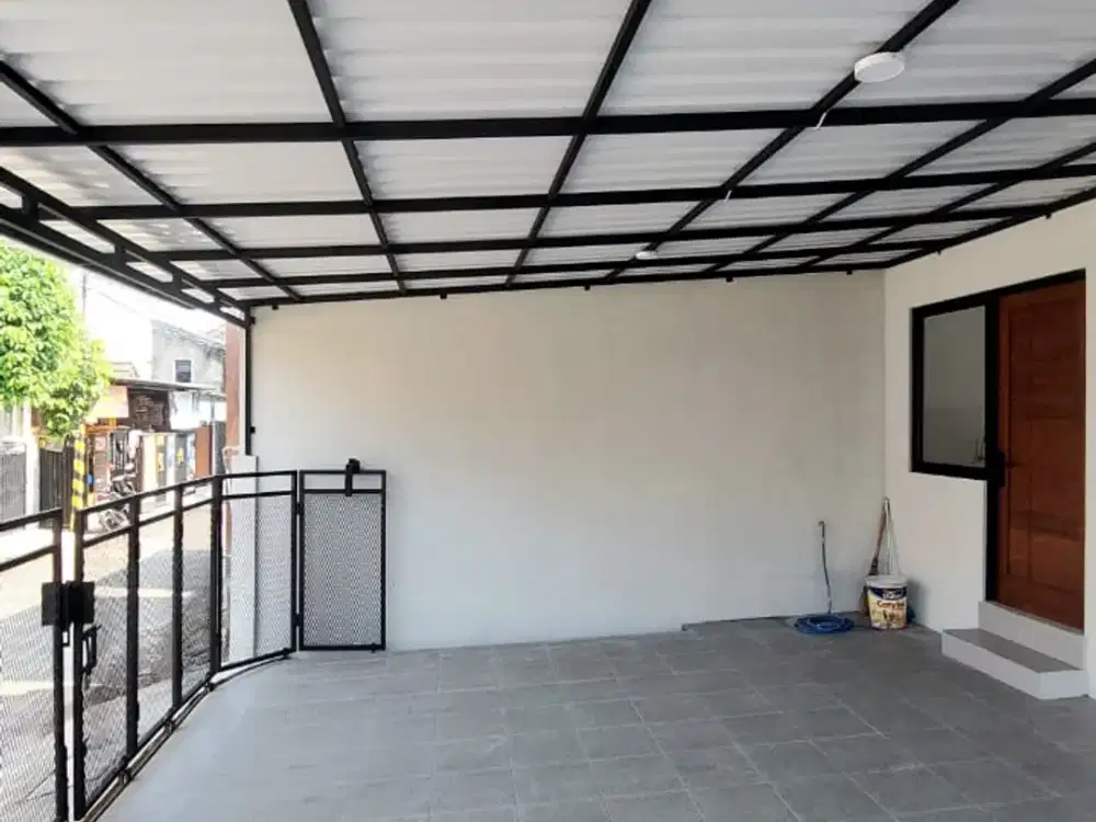 Rumah Unfurnished Hadap Barat dengan Taman Depan dan Belakang sudah SHM di Ciputat