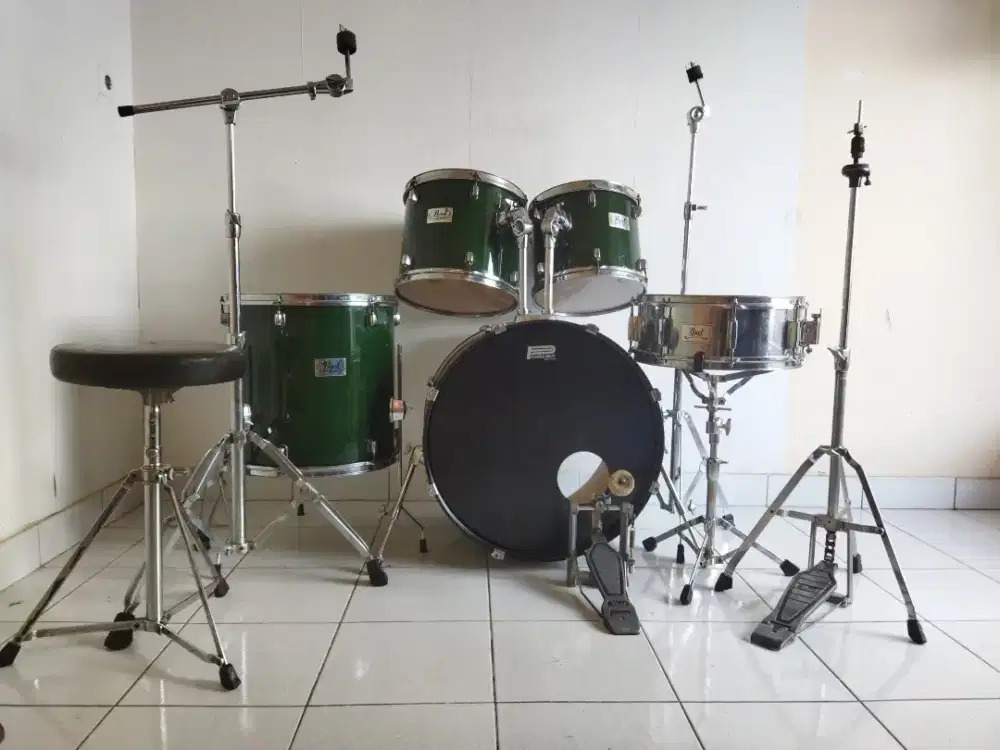 Drum set Pearl Forum Series made in Taiwan