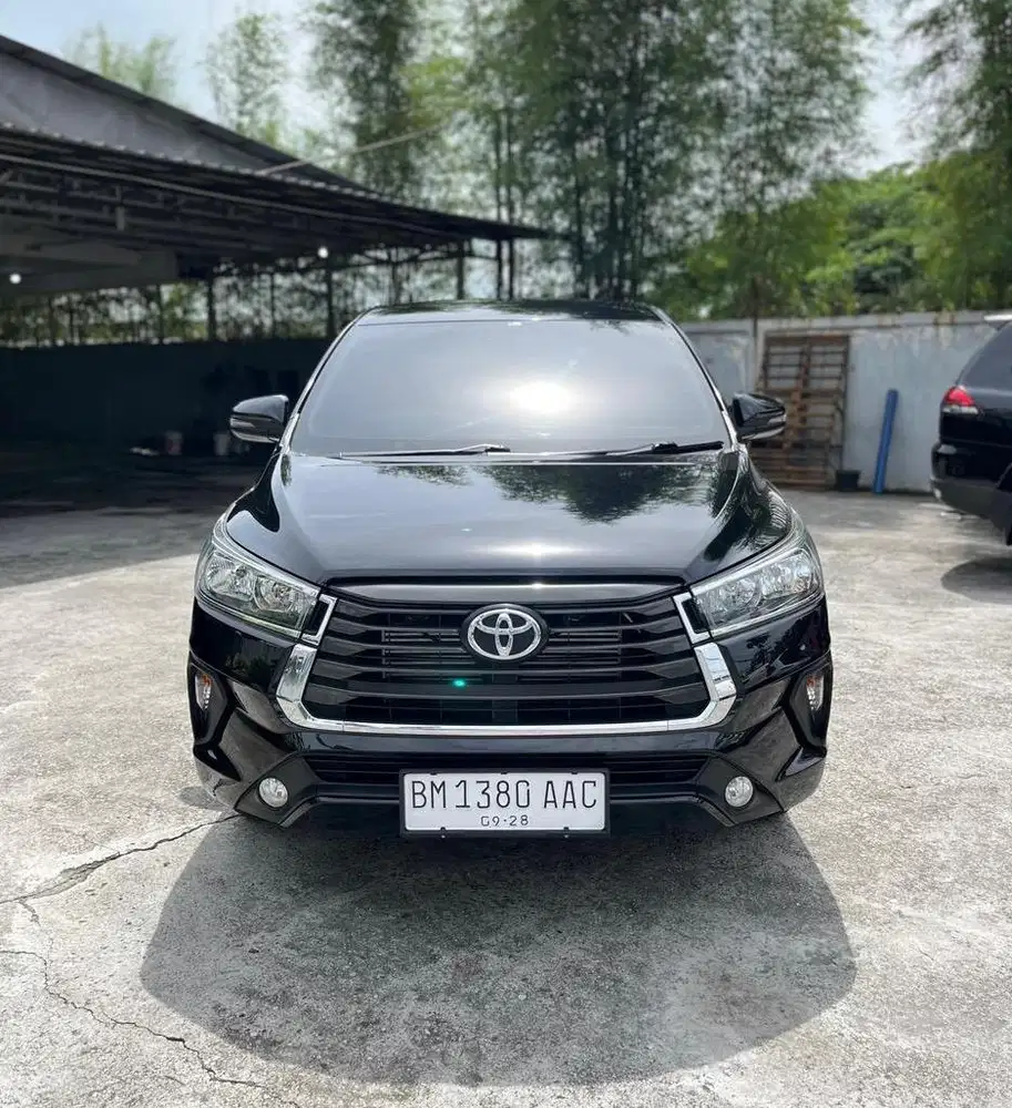 INNOVA G 2.4 DIESEL 2023 Matic Km 60 Ribuan Servis Ricord Toyota