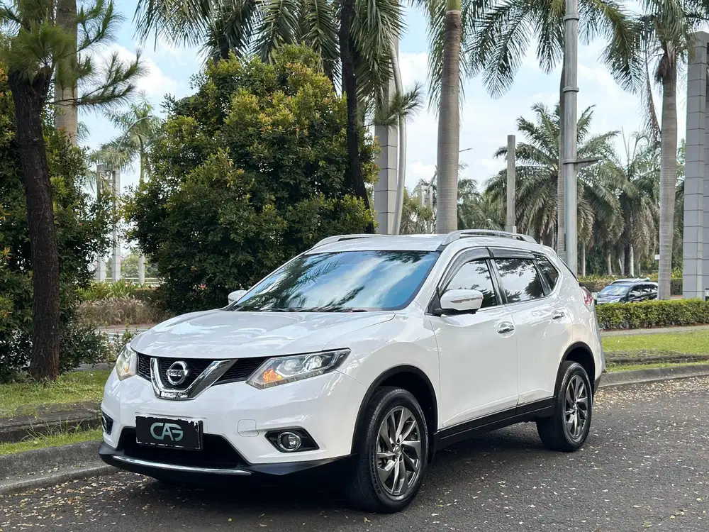 Nissan X-Trail 2.5 AT 2015