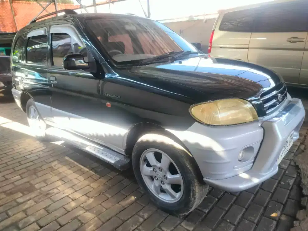 Daihatsu taruna efi tipe CSR th 2000