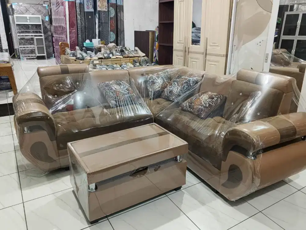 SOFA SUDUT MINIMALIS ++MEJA & BANTAL -- FREE ONGKIR KOTA SEMARANG