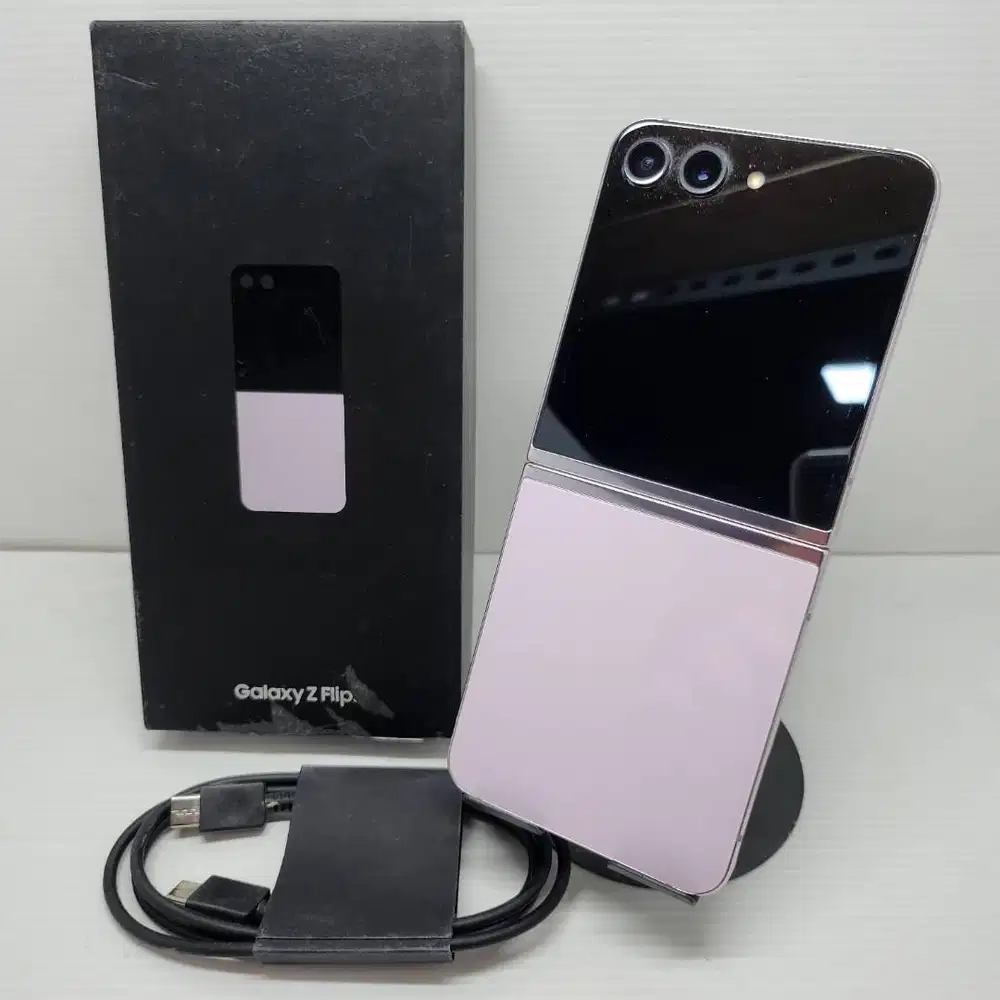 MULUS 99% SAMSUNG GALAXY Z FLIP 5 5G 8/512 LAVENDER  RESMI SEIN NO MIN