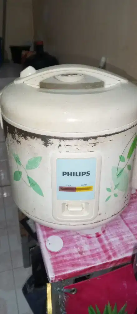 Filips rice cooker tingal masak nasi minusnya tua atasnya aja