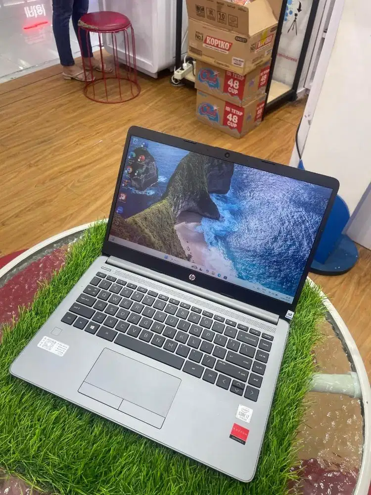 LAPTOP HP SLIM 340 core i7 16GB/256
