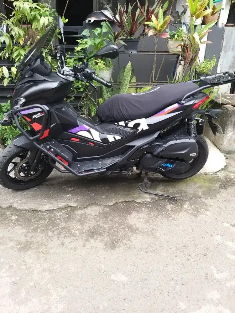 Aprilia sr gt 200 modif hedon