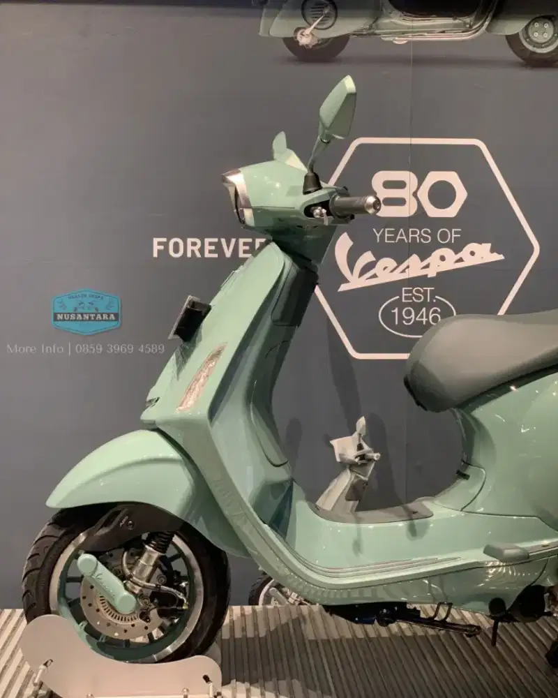 Vespa Sprint 180cc Special Edition 80th anniversary Vespa