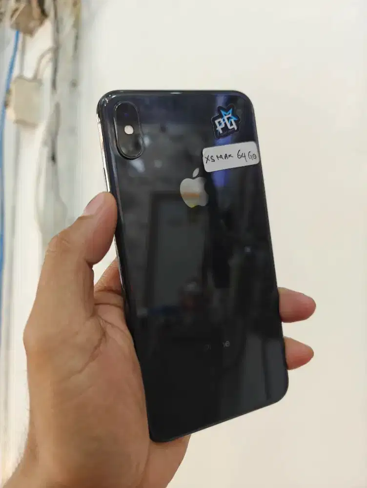 Iphone xsmax 64 gb