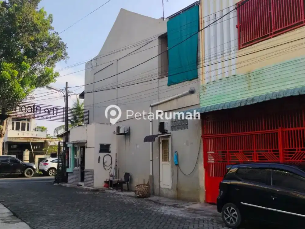 Dijual Townhouse Jalan Suluh Komplek Alconia Town House -  Daerah Tembung (Tjia Tjai)