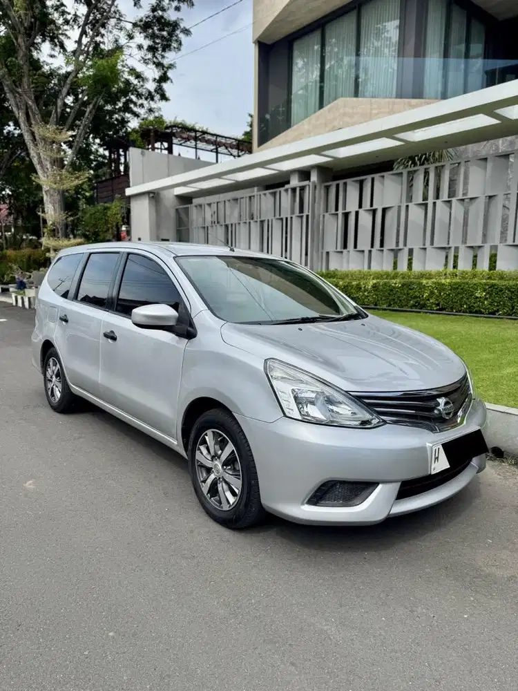 Grand Livina SV Matic 2016 Facelift