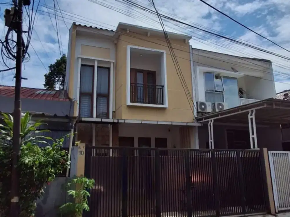 Rumah Minimalis Modern Full Furnished di Kebon Baru Tebet | Dekat Stasiun Tebet & Kokas