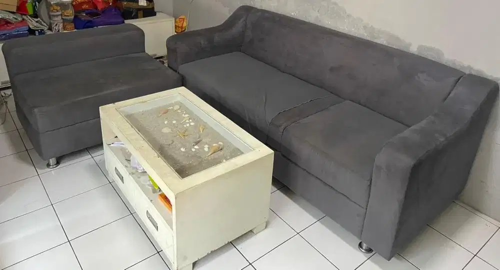 Sofa sudah include Meja