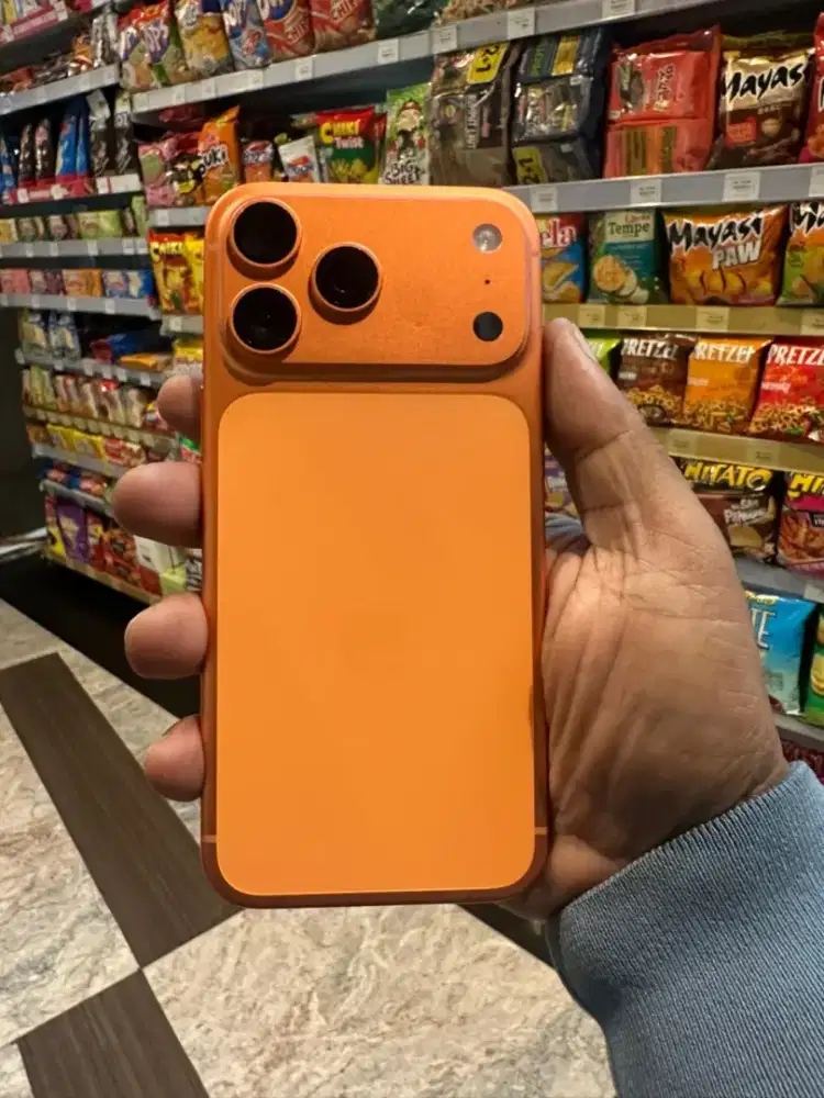 Iphone 17 promax resmi ibox bh 100 cc 61 garansi panjang bisa TT